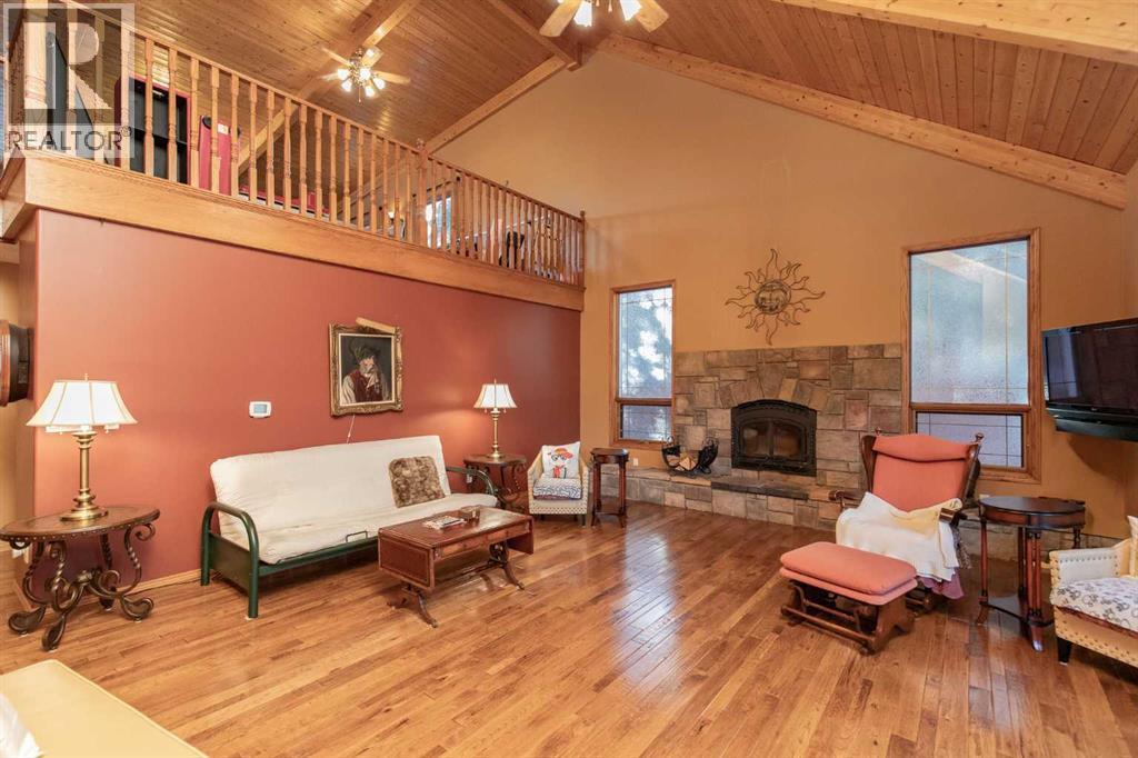 50 Coventry Lane, Lacombe