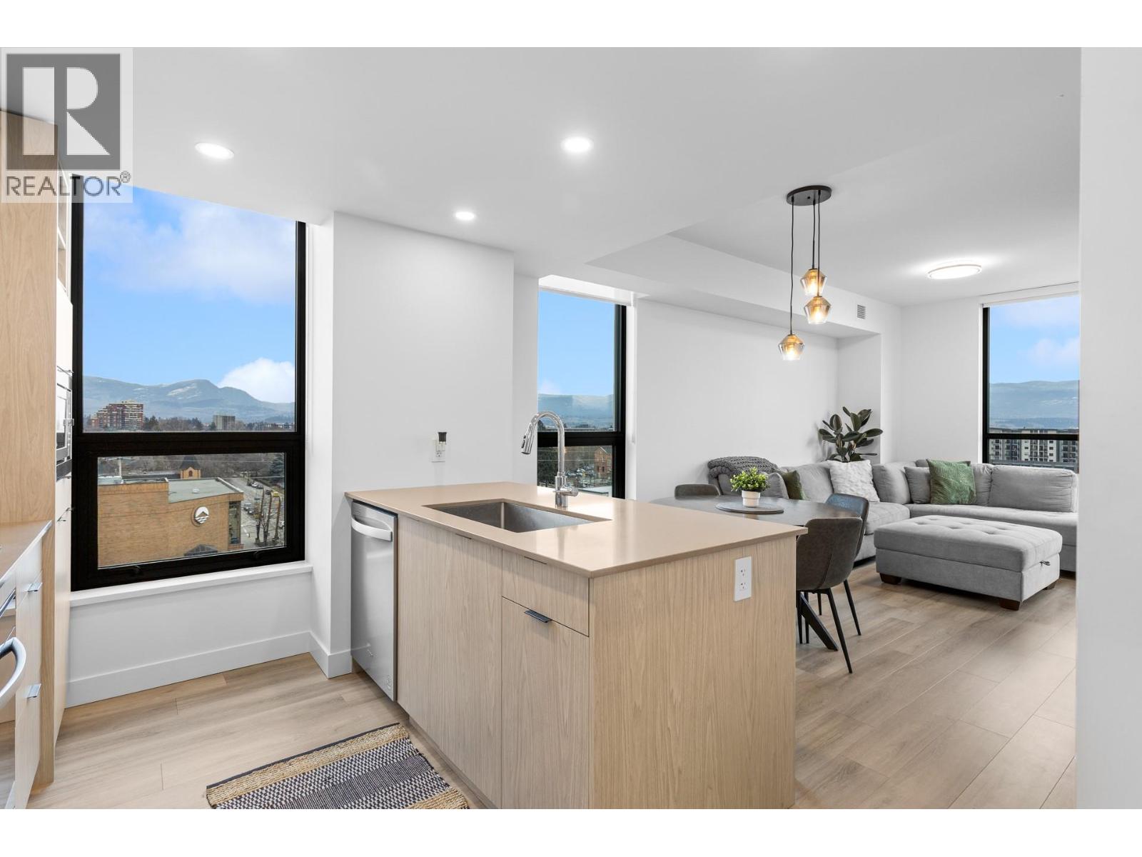 805 1488 Bertram Street, Kelowna