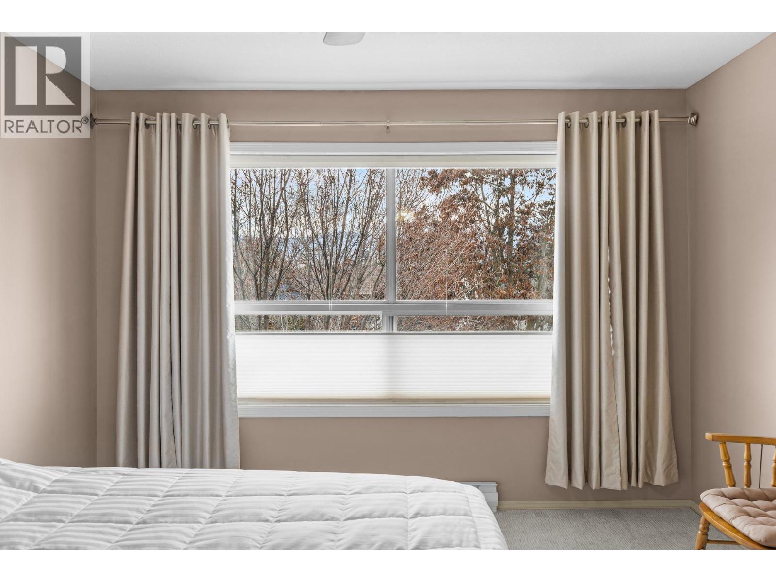 933 Harvey Avenue Unit# 303, Kelowna