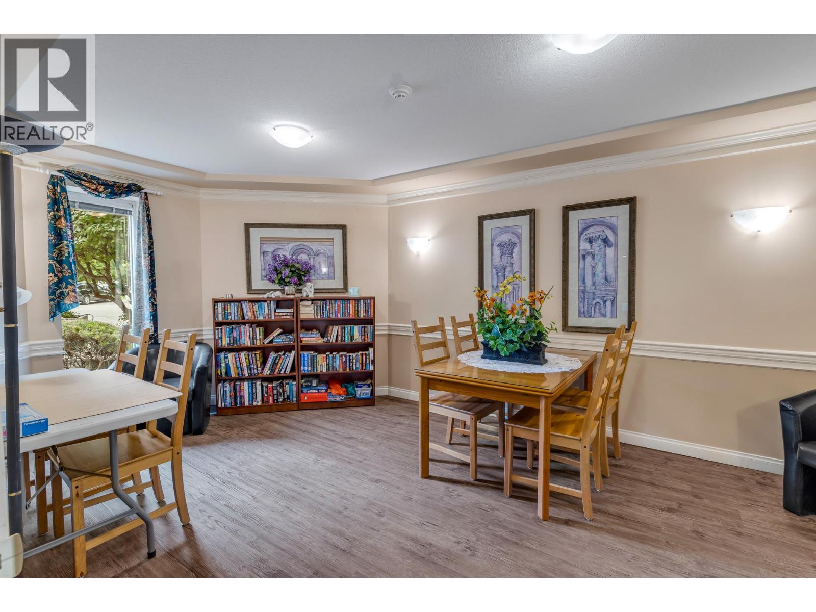 933 Harvey Avenue Unit# 303, Kelowna