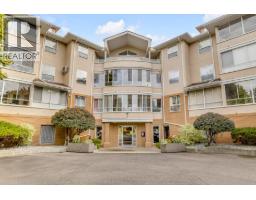 303 933 Harvey Avenue, Kelowna