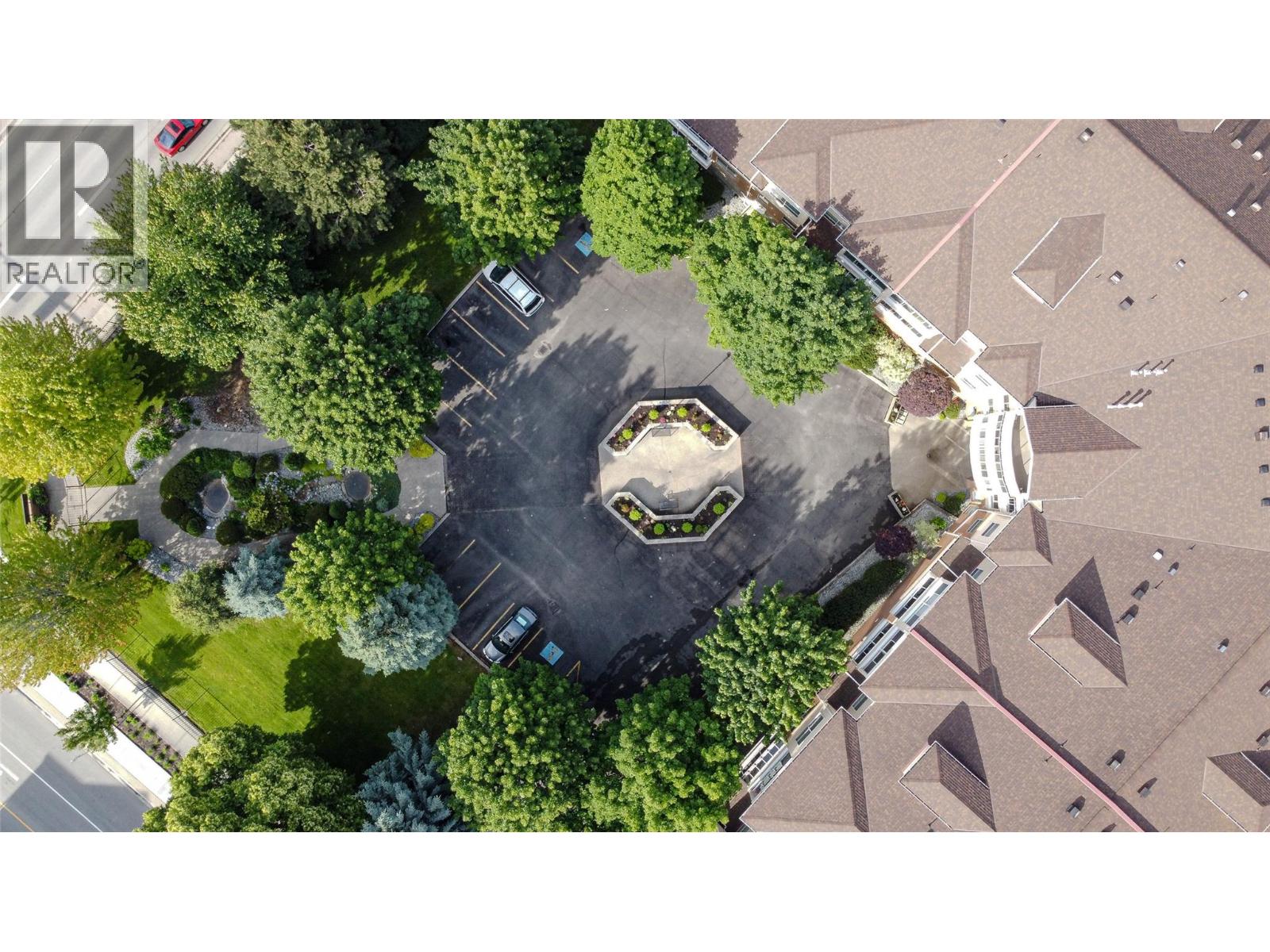 933 Harvey Avenue Unit# 303, Kelowna