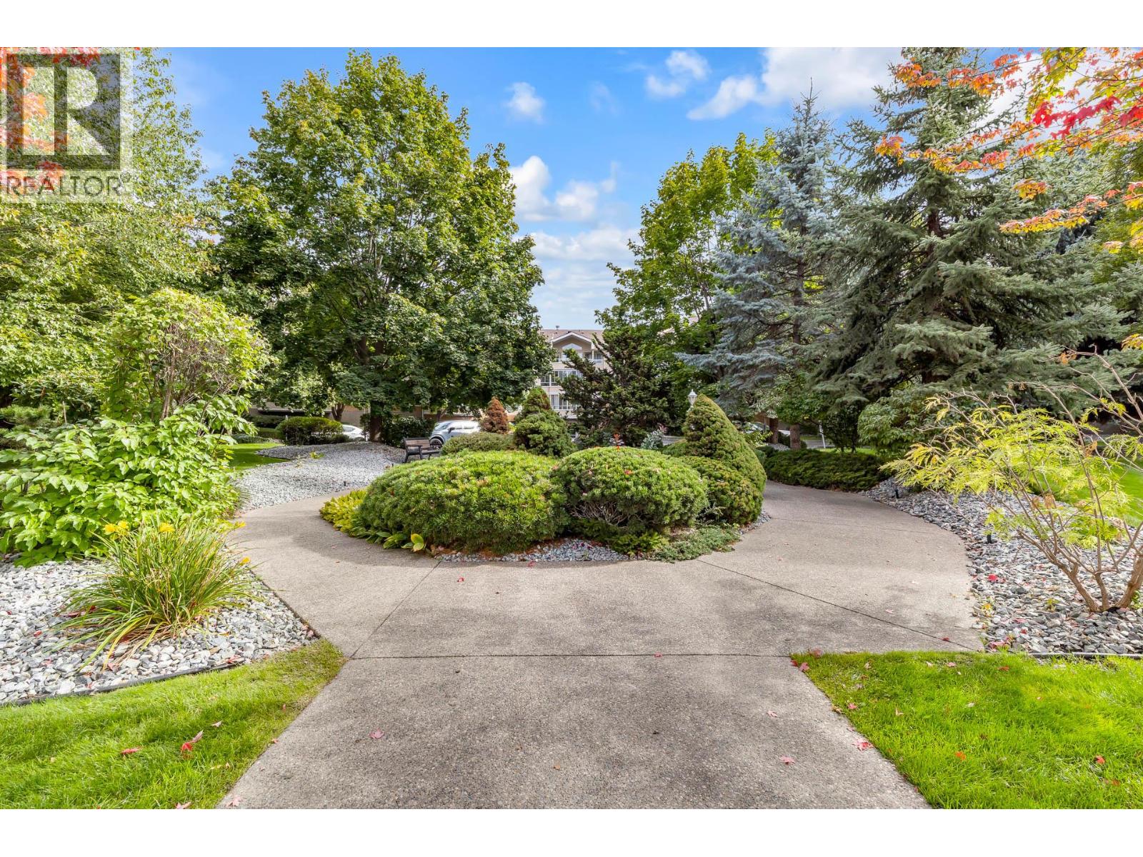 933 Harvey Avenue Unit# 303, Kelowna