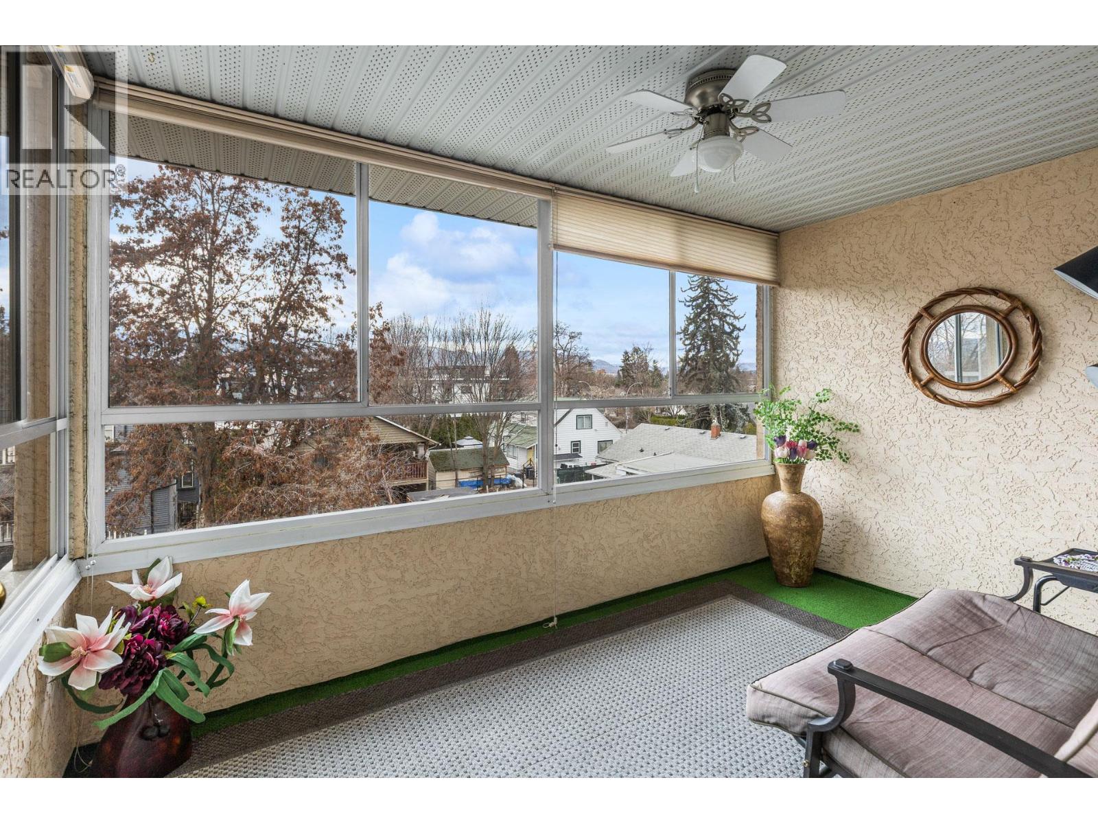 933 Harvey Avenue Unit# 303, Kelowna
