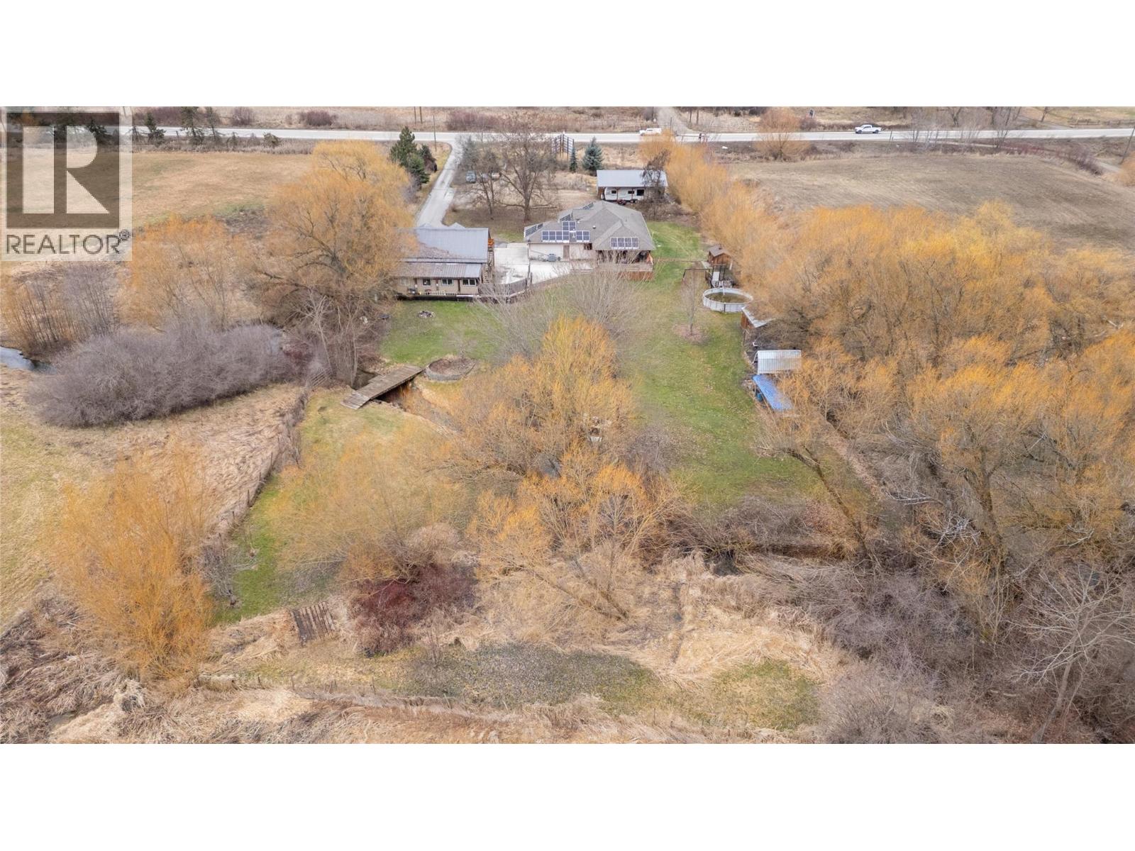  3960 50 Street Northeast, Salmon Arm