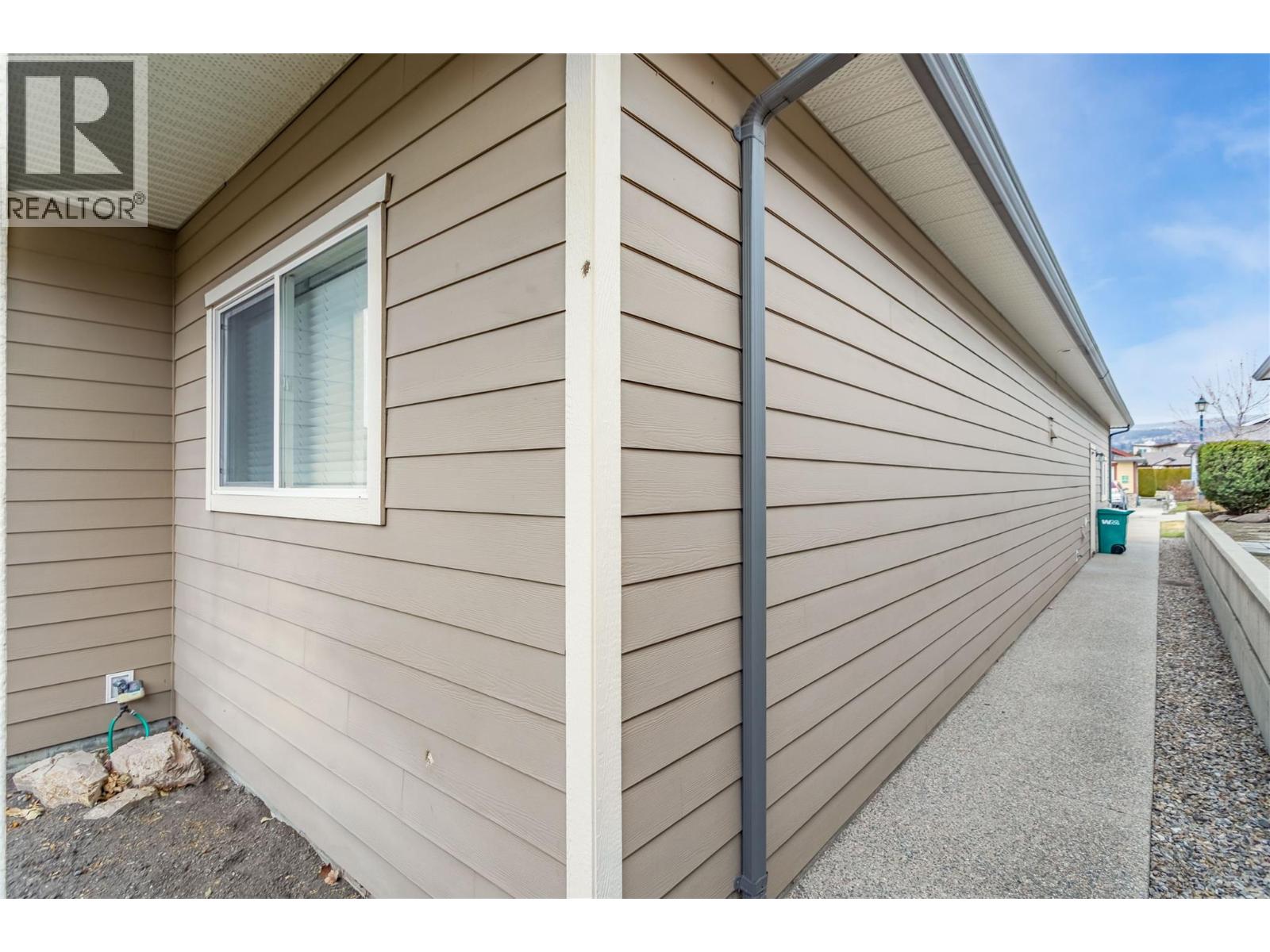 2171 Mimosa Drive, West Kelowna