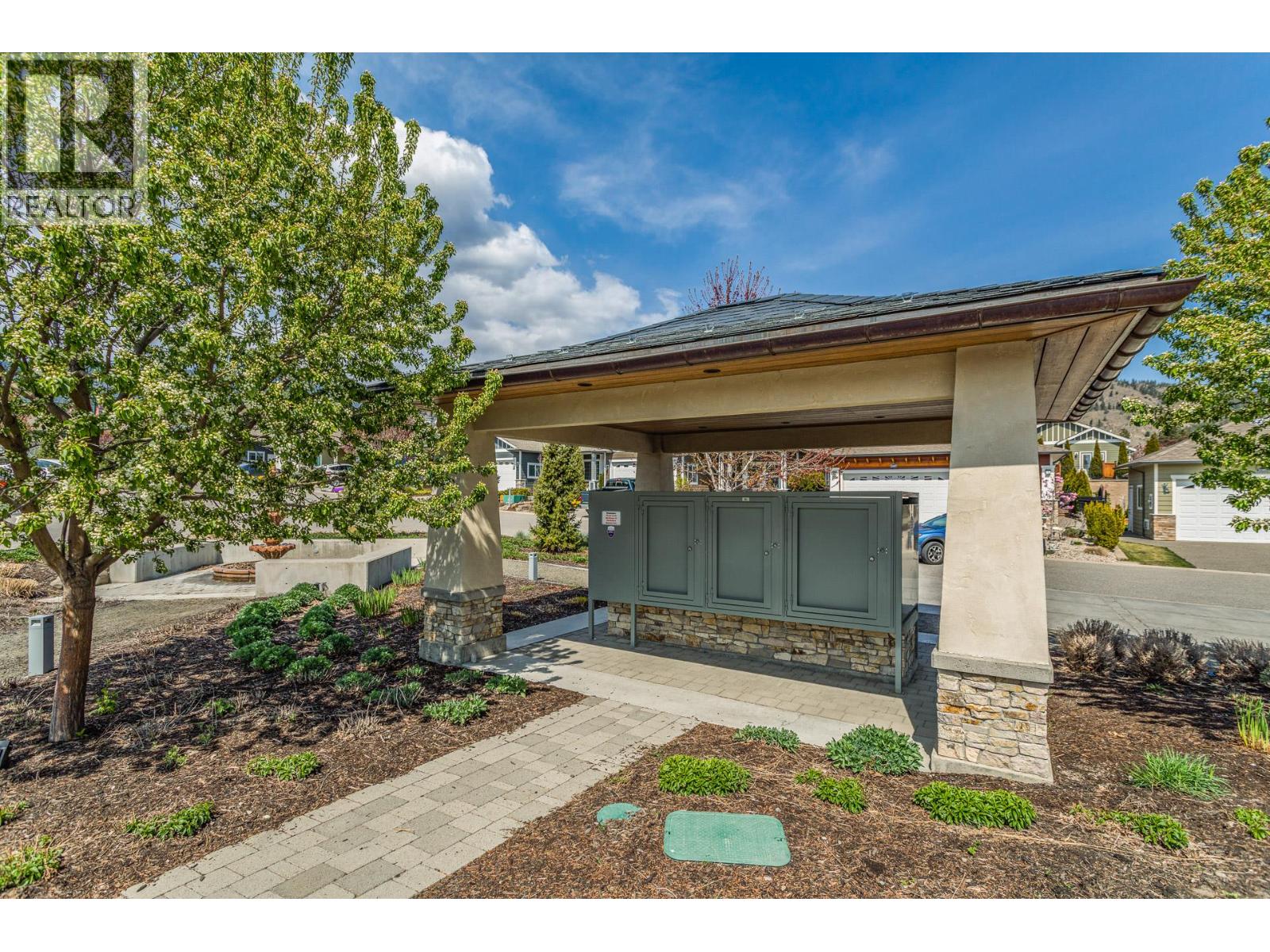 2171 Mimosa Drive, West Kelowna