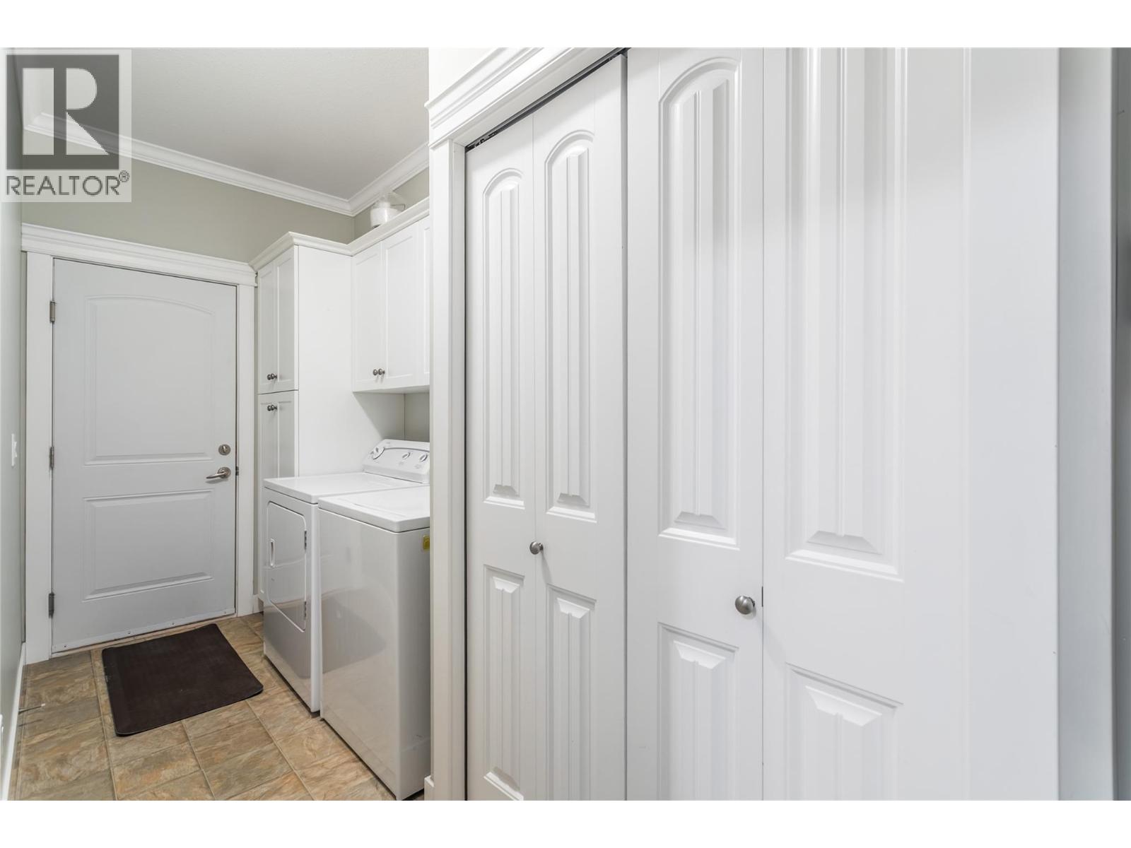 2171 Mimosa Drive, West Kelowna