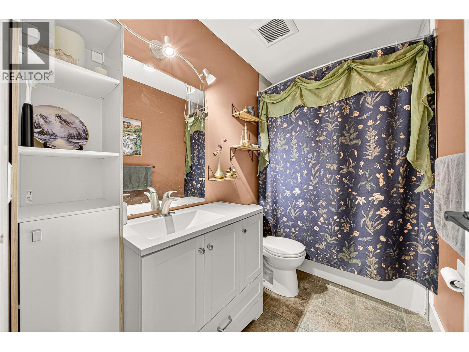 41B Mt Trinity Avenue Avenue, Fernie