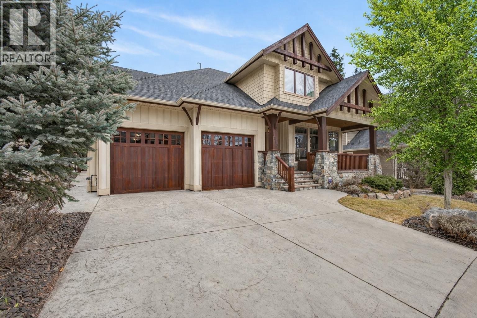 1996 Twin Ridge Court, Kelowna