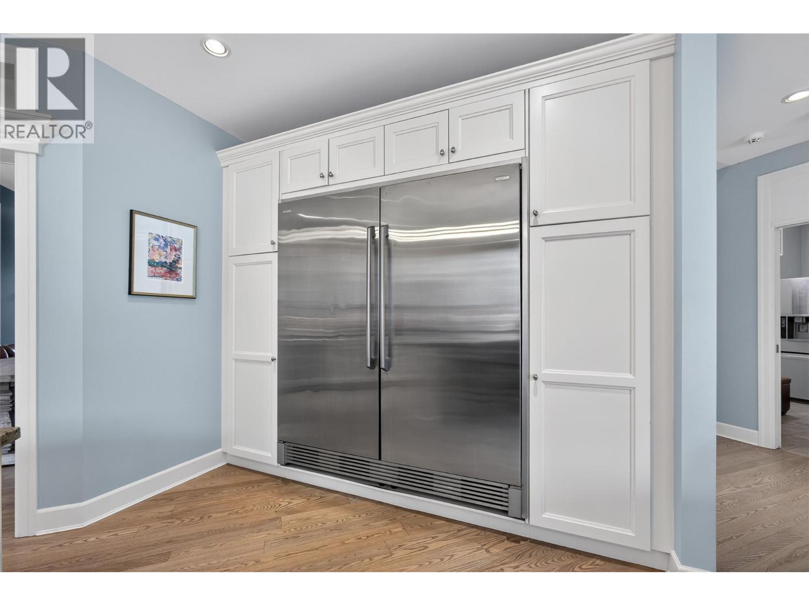 1996 Twin Ridge Court, Kelowna