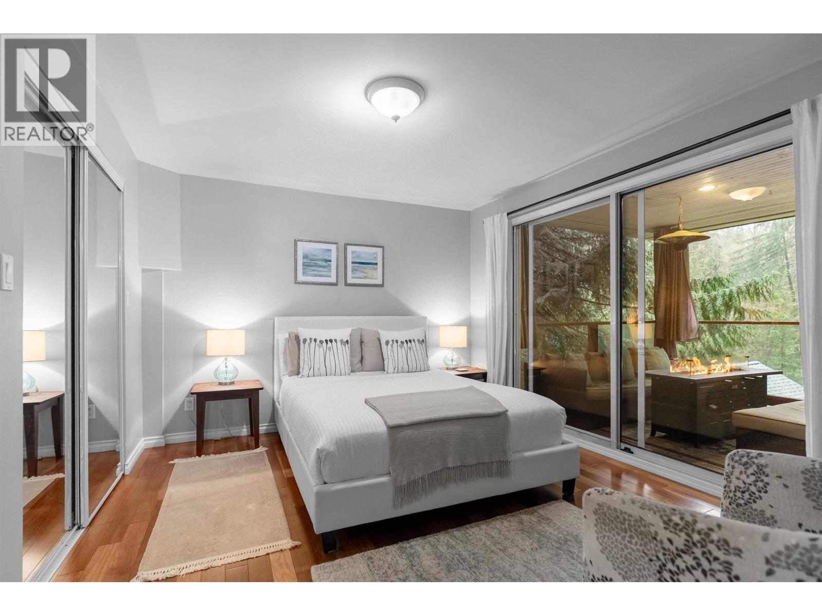 526 NEWDALE PLACE, West Vancouver