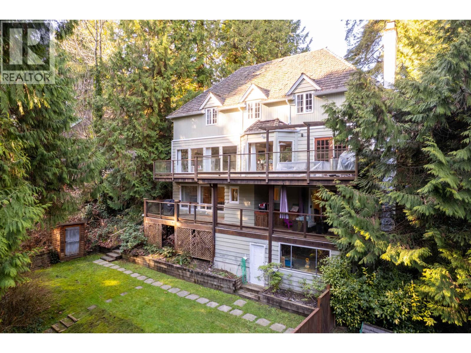 526 NEWDALE Place - photo 2