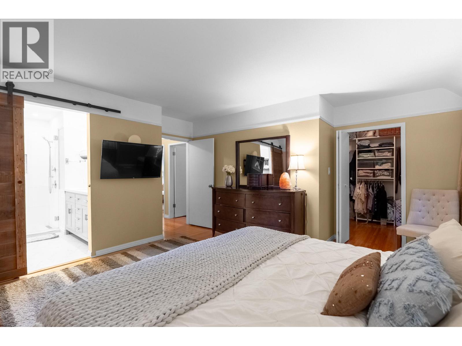 526 NEWDALE PLACE, West Vancouver