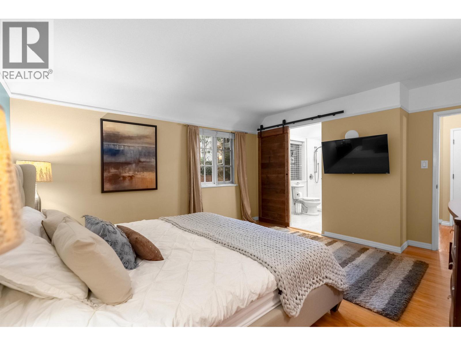 526 NEWDALE PLACE, West Vancouver