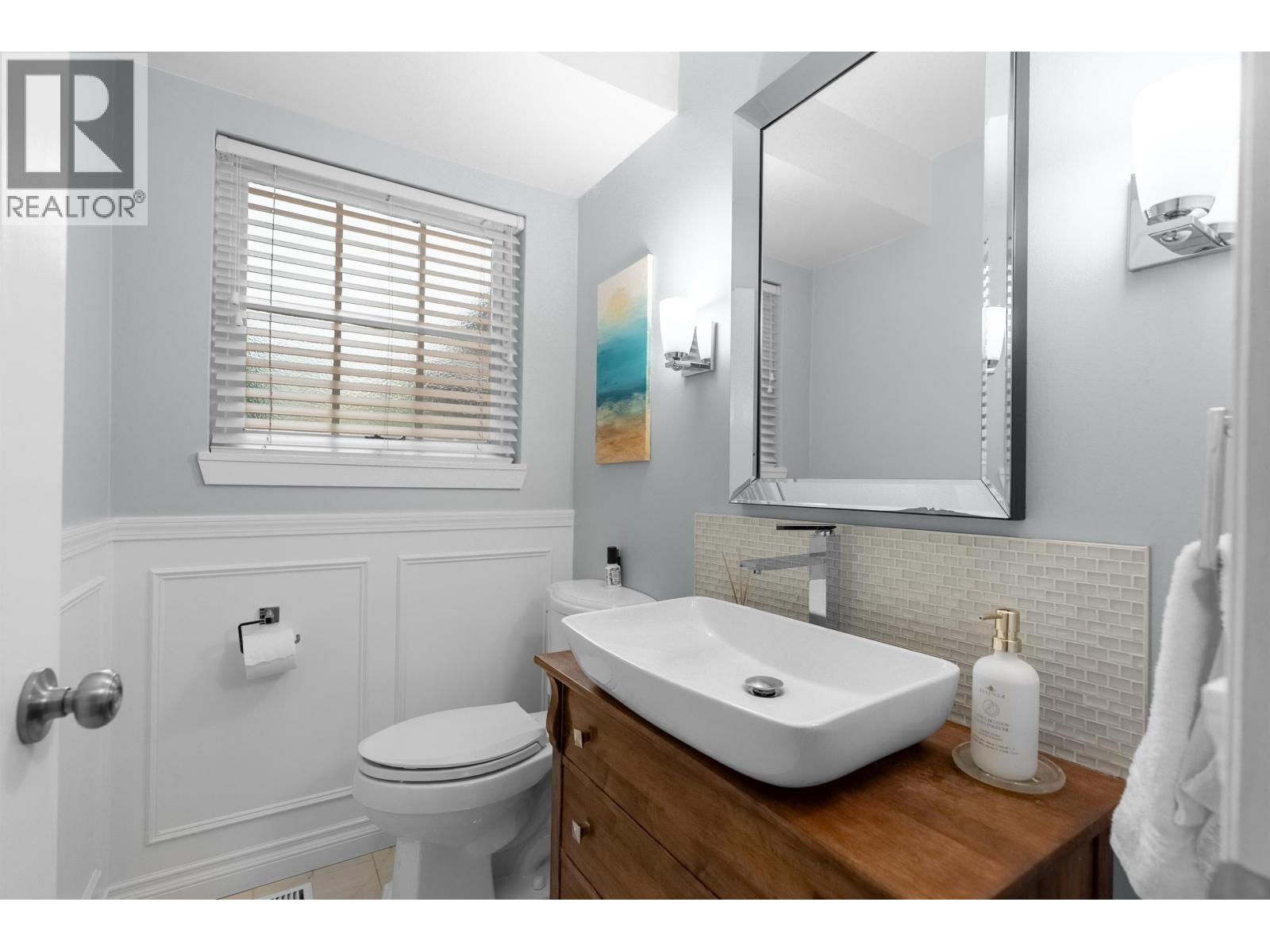 526 NEWDALE PLACE, West Vancouver