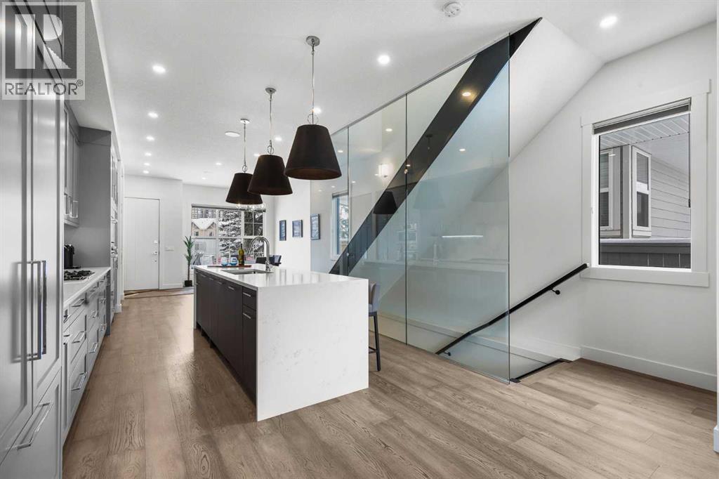 Single Family House for Sale in   Street NW Parkdale Calgary 