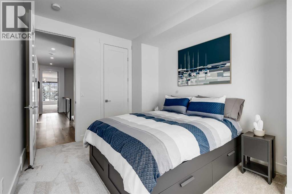 Single Family House for Sale in   Street NW Parkdale Calgary 