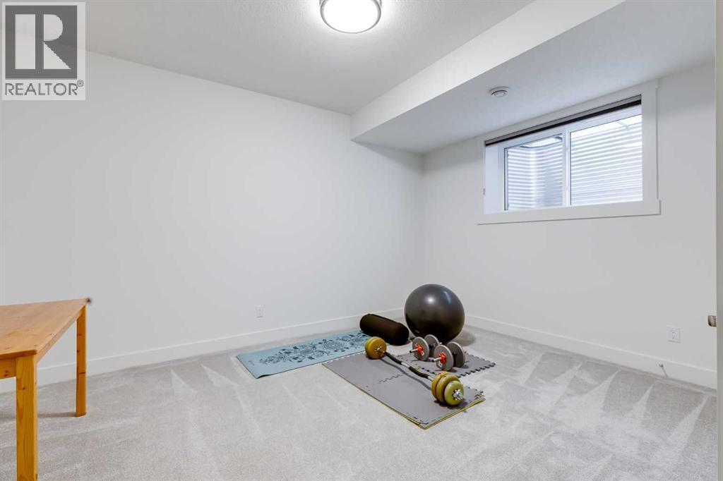 Single Family House for Sale in   Street NW Parkdale Calgary 