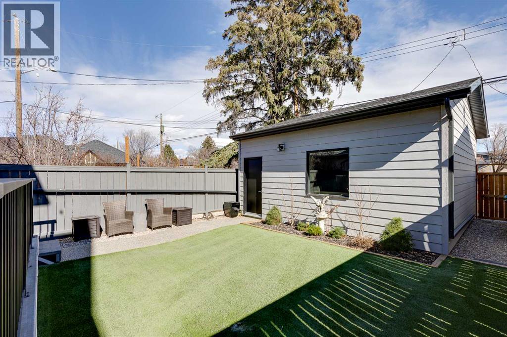 Single Family House for Sale in   Street NW Parkdale Calgary 