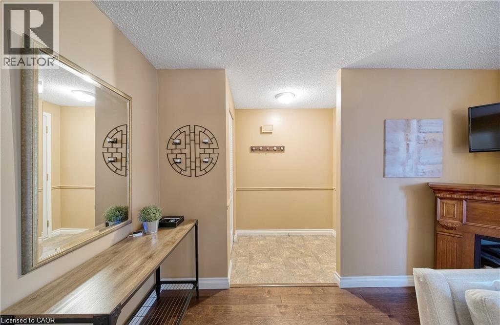 6 BARDADYN Court - 5