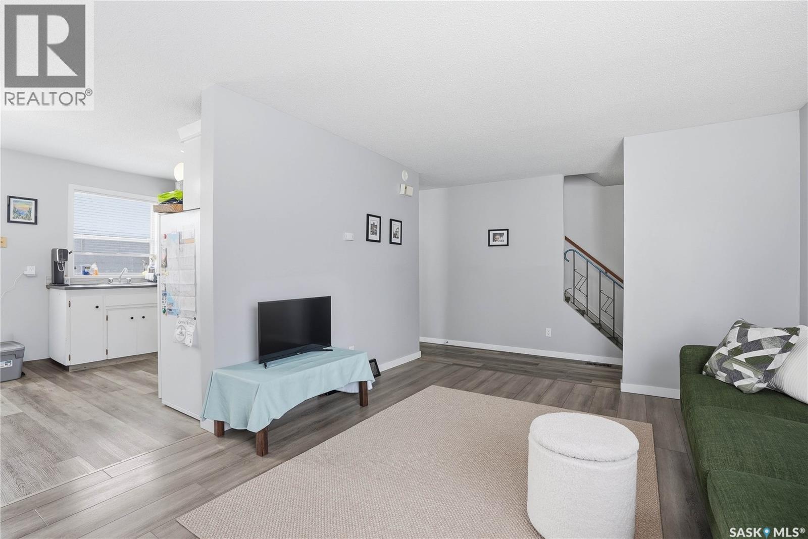 44 MAYO STREET - Image 3