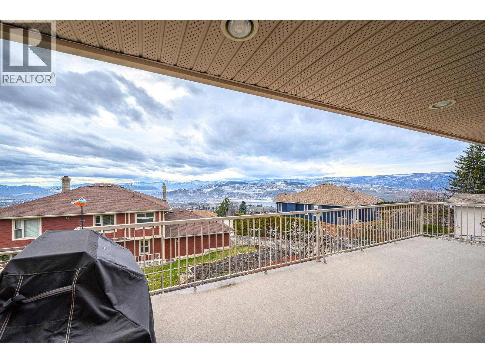 6776 Foothills Drive, Vernon