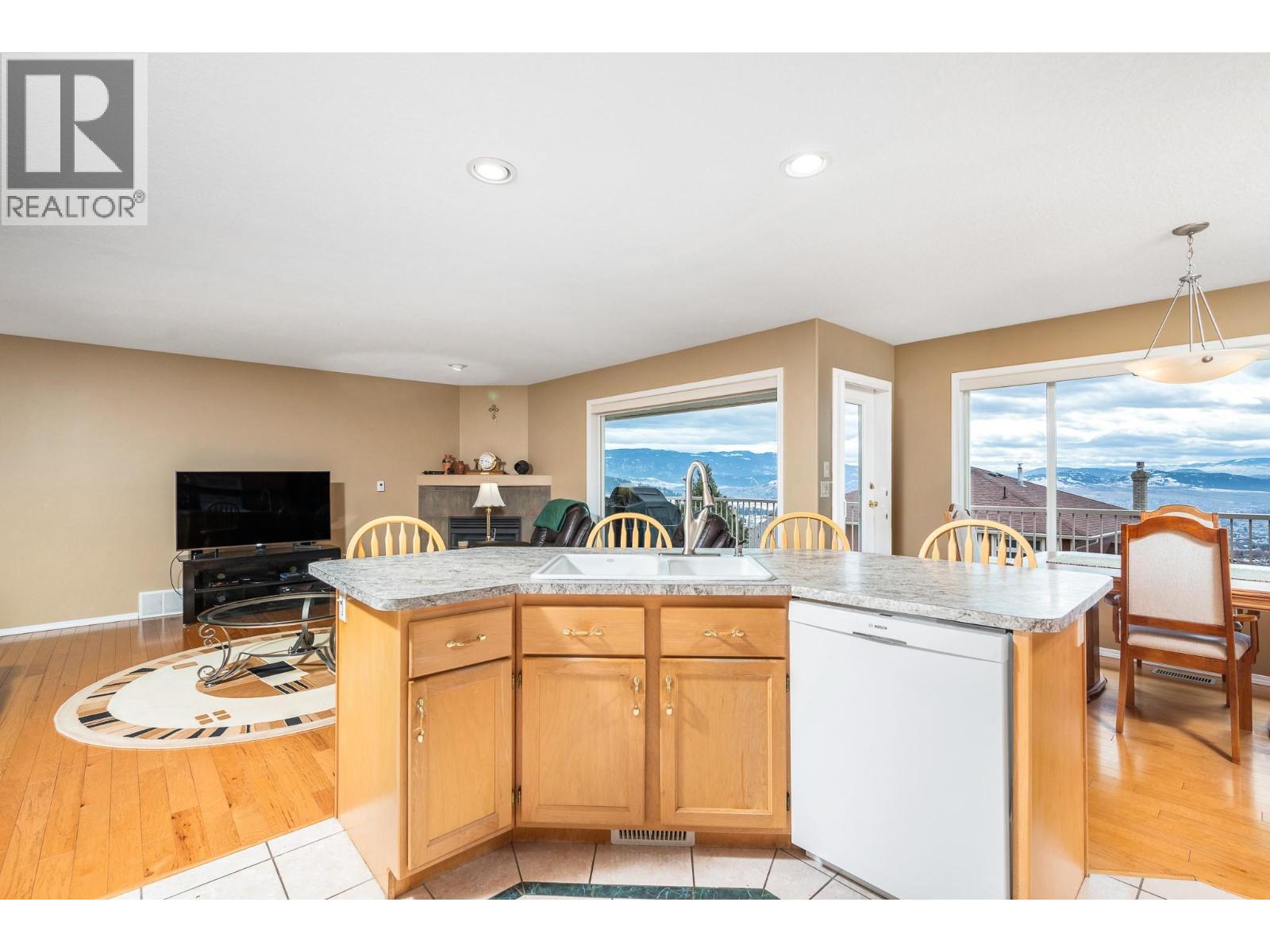 6776 Foothills Drive, Vernon