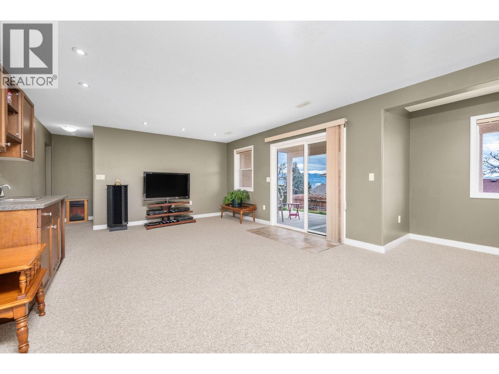 6776 Foothills Drive, Vernon