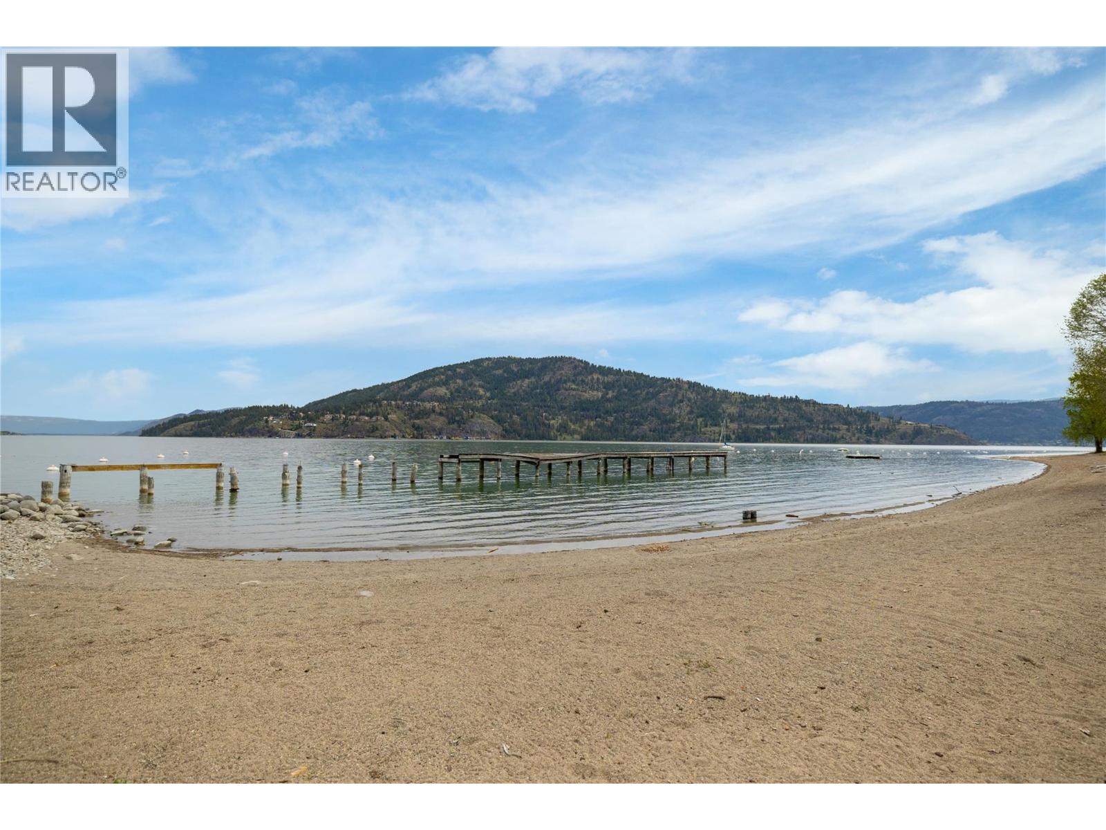 132 Falcon Avenue, Vernon