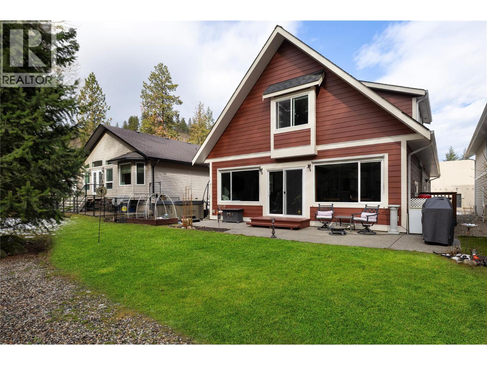 132 Falcon Avenue, Vernon