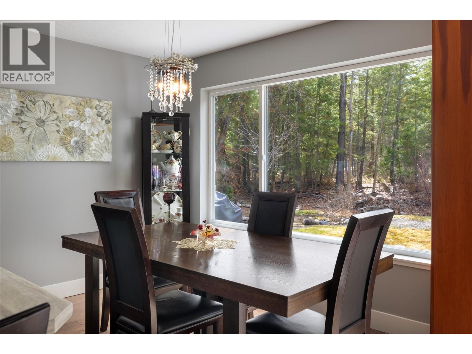 132 Falcon Avenue, Vernon