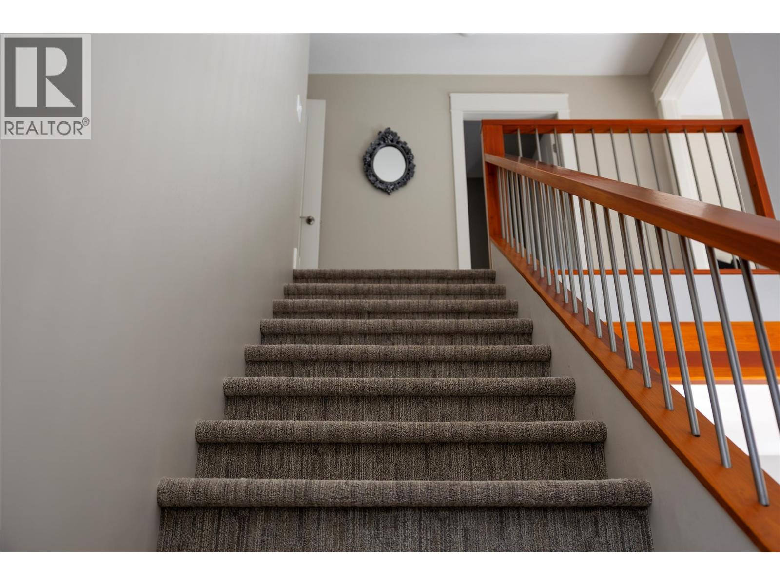 132 Falcon Avenue, Vernon