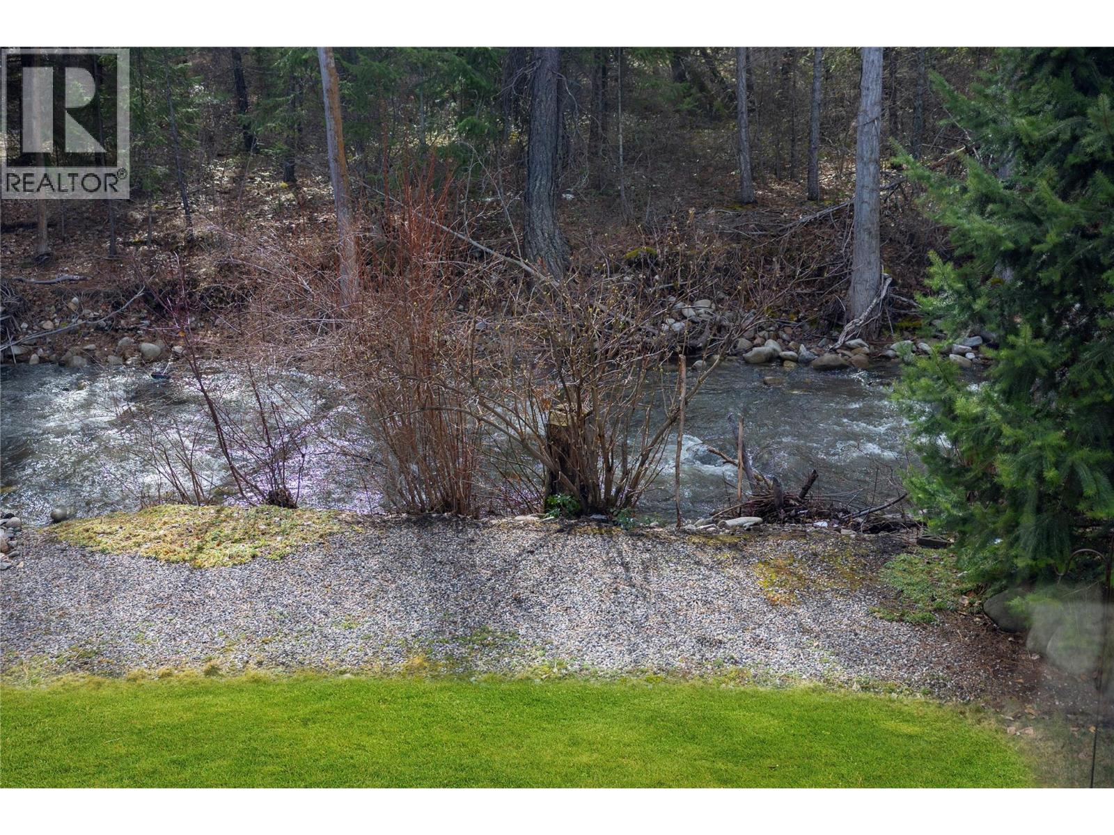 132 Falcon Avenue, Vernon