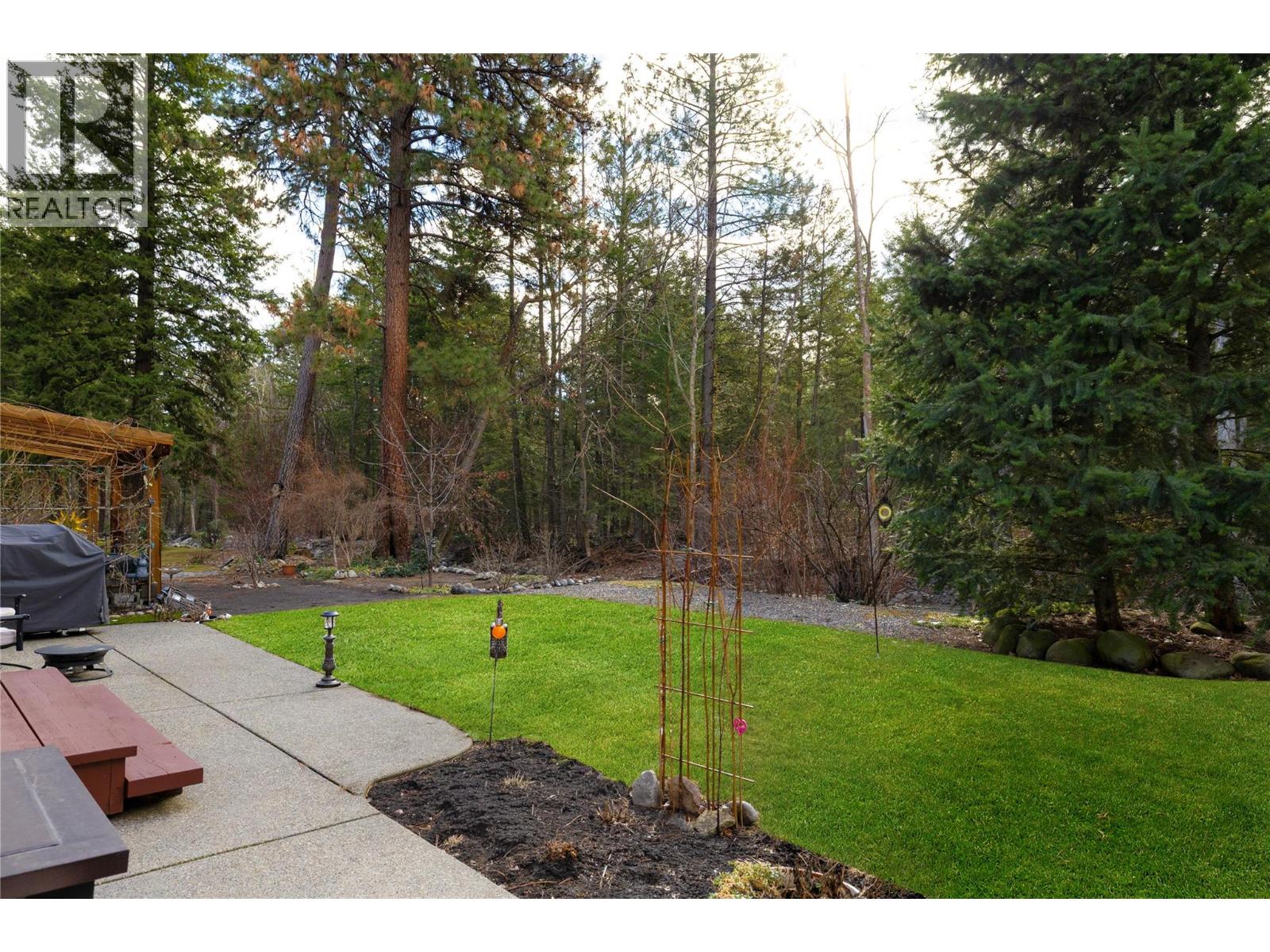 132 Falcon Avenue, Vernon