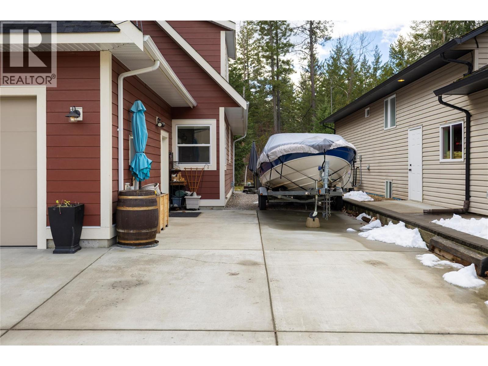 132 Falcon Avenue, Vernon