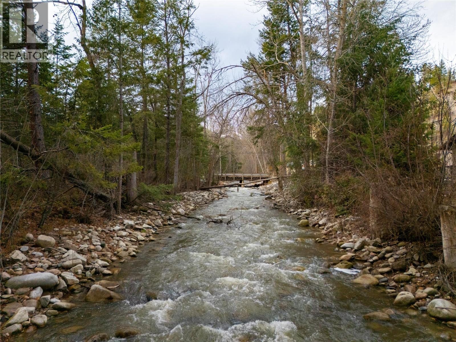 132 Falcon Avenue, Vernon