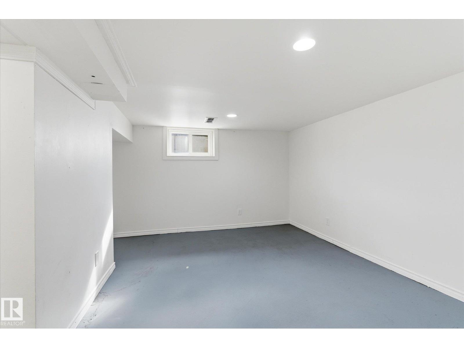12821 122 ST NW - 21