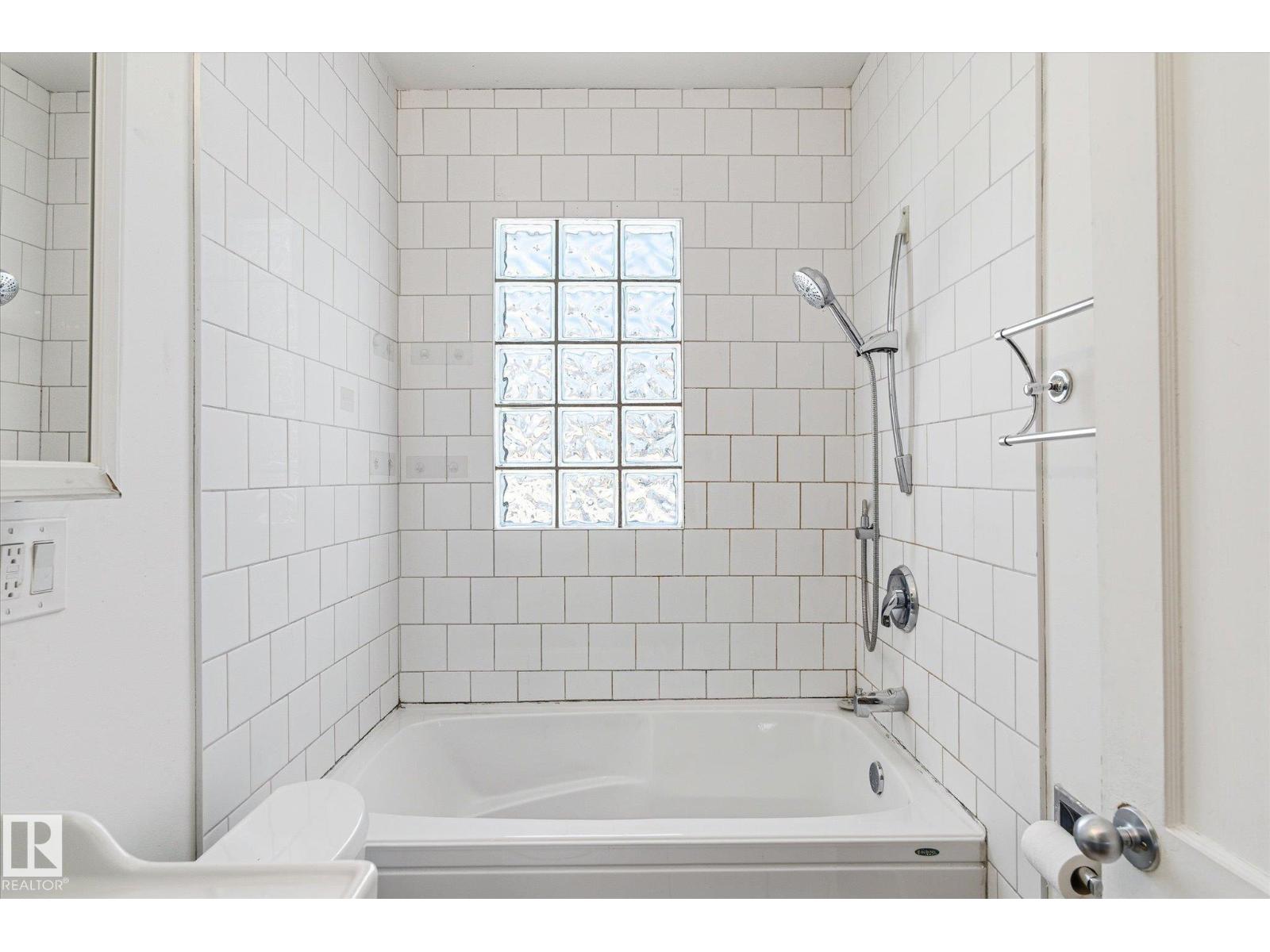 12821 122 ST NW - 19