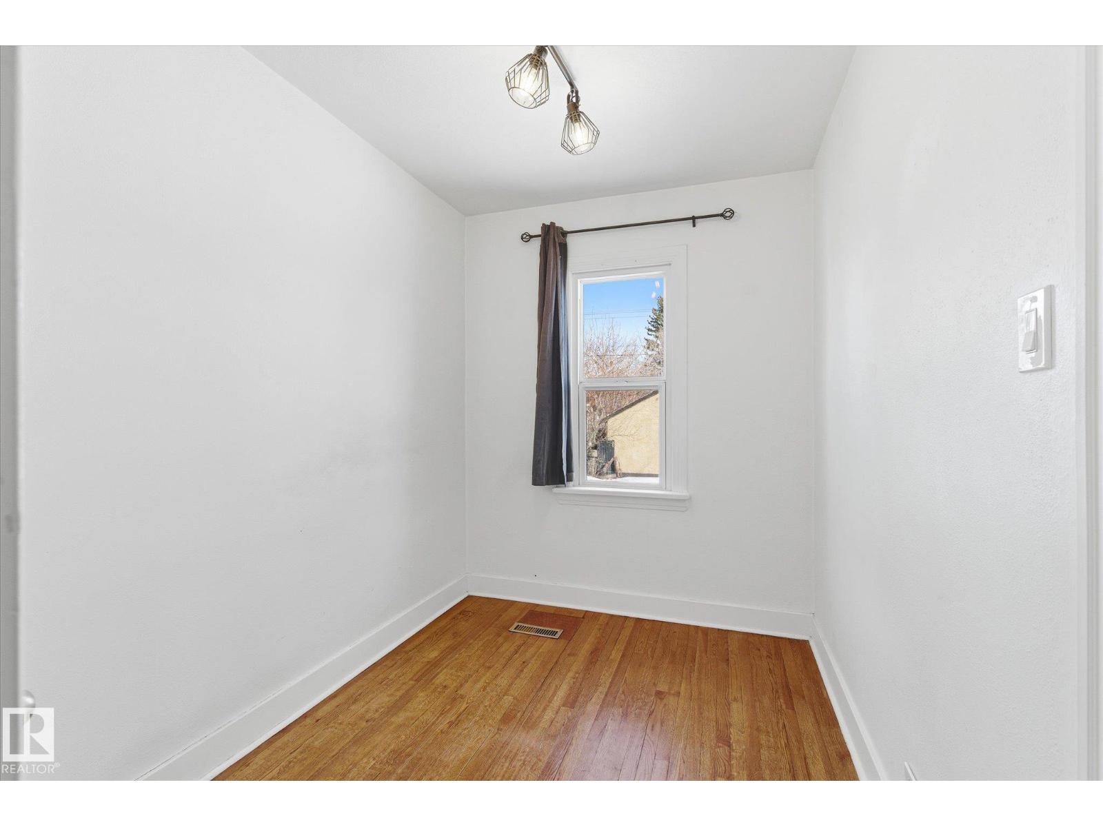 12821 122 ST NW - 16