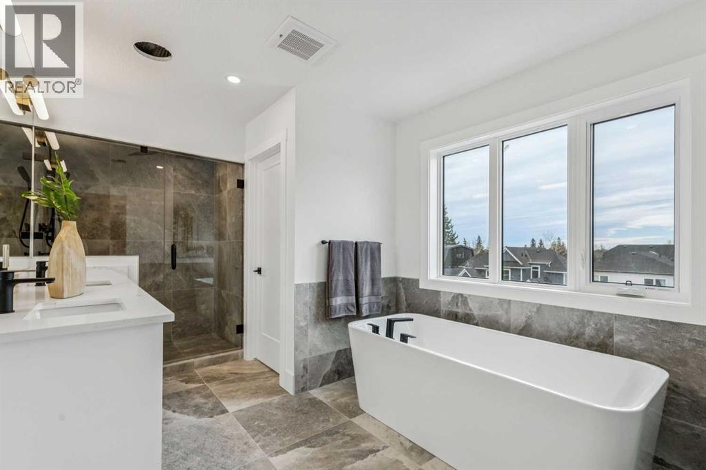 Single Family House for Sale in   Avenue SW South Calgary Calgary 