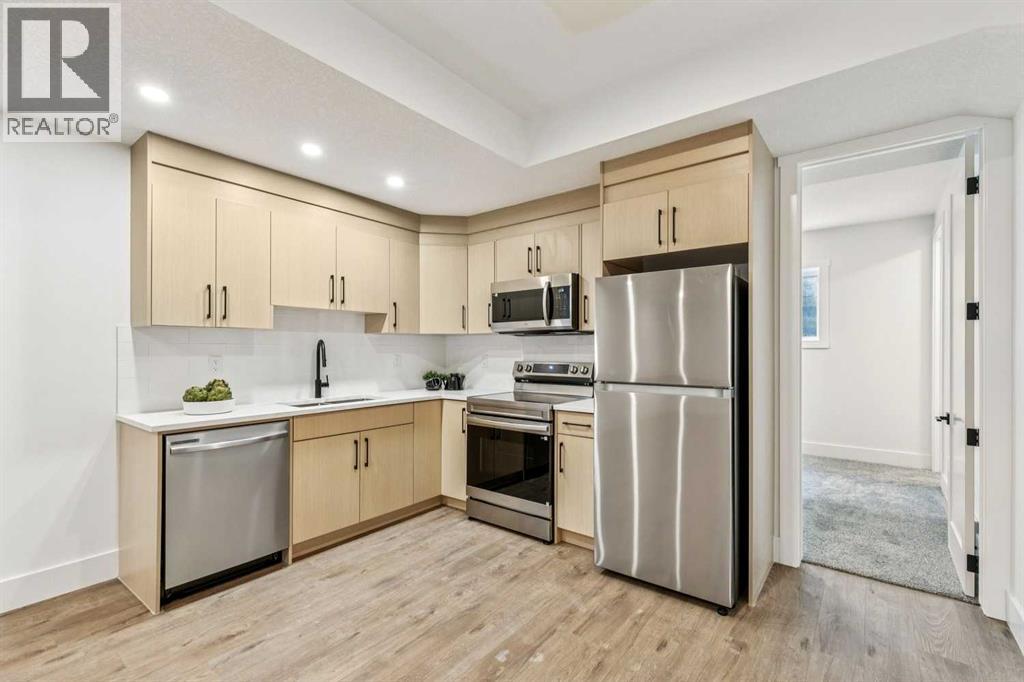 Single Family House for Sale in   Avenue SW South Calgary Calgary 