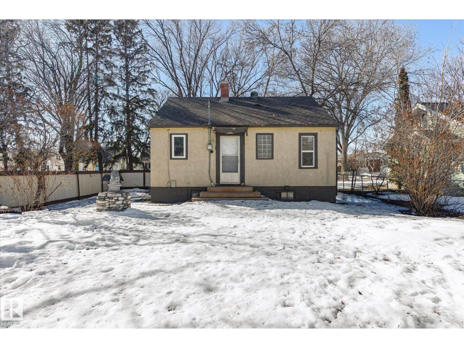 12821 122 ST NW - 37