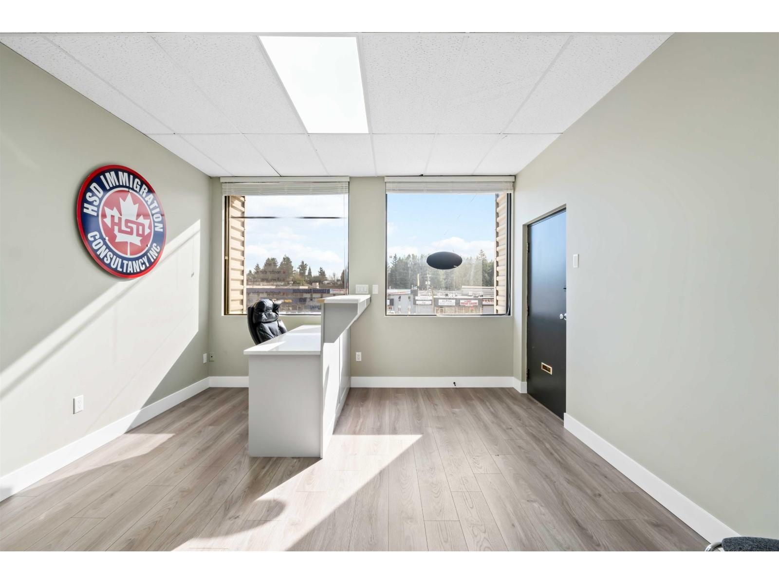 205 31549 SOUTH FRASER WAY — photo 12