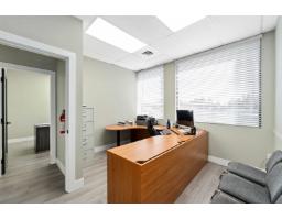 205 31549 South Fraser Way, Abbotsford, BC V2T1T8 Photo 15