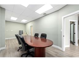 205 31549 South Fraser Way, Abbotsford, BC V2T1T8 Photo 32