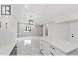 722 Coopland Crescent Unit# 4, Kelowna, BC V1Y2V1 Photo 9
