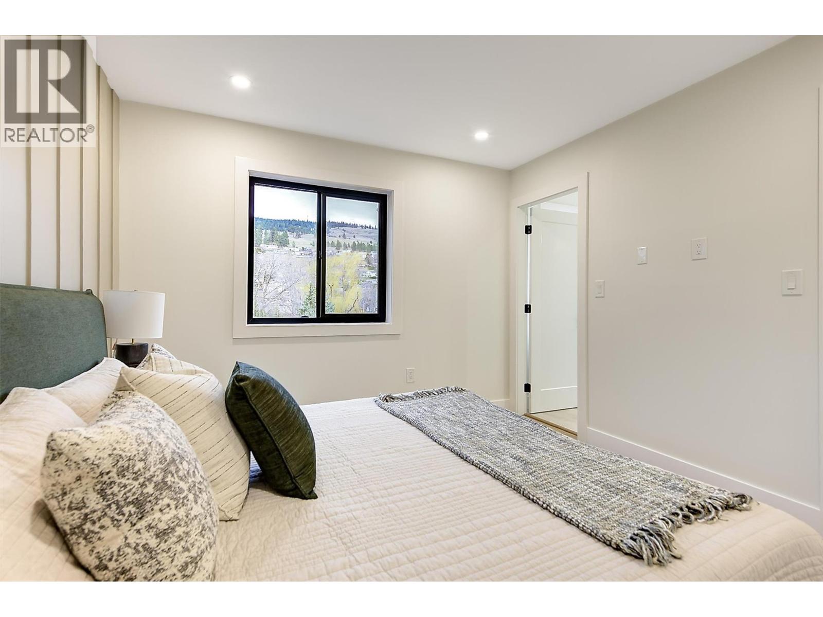 3590 Redecopp Road Unit# 2, Lake Country