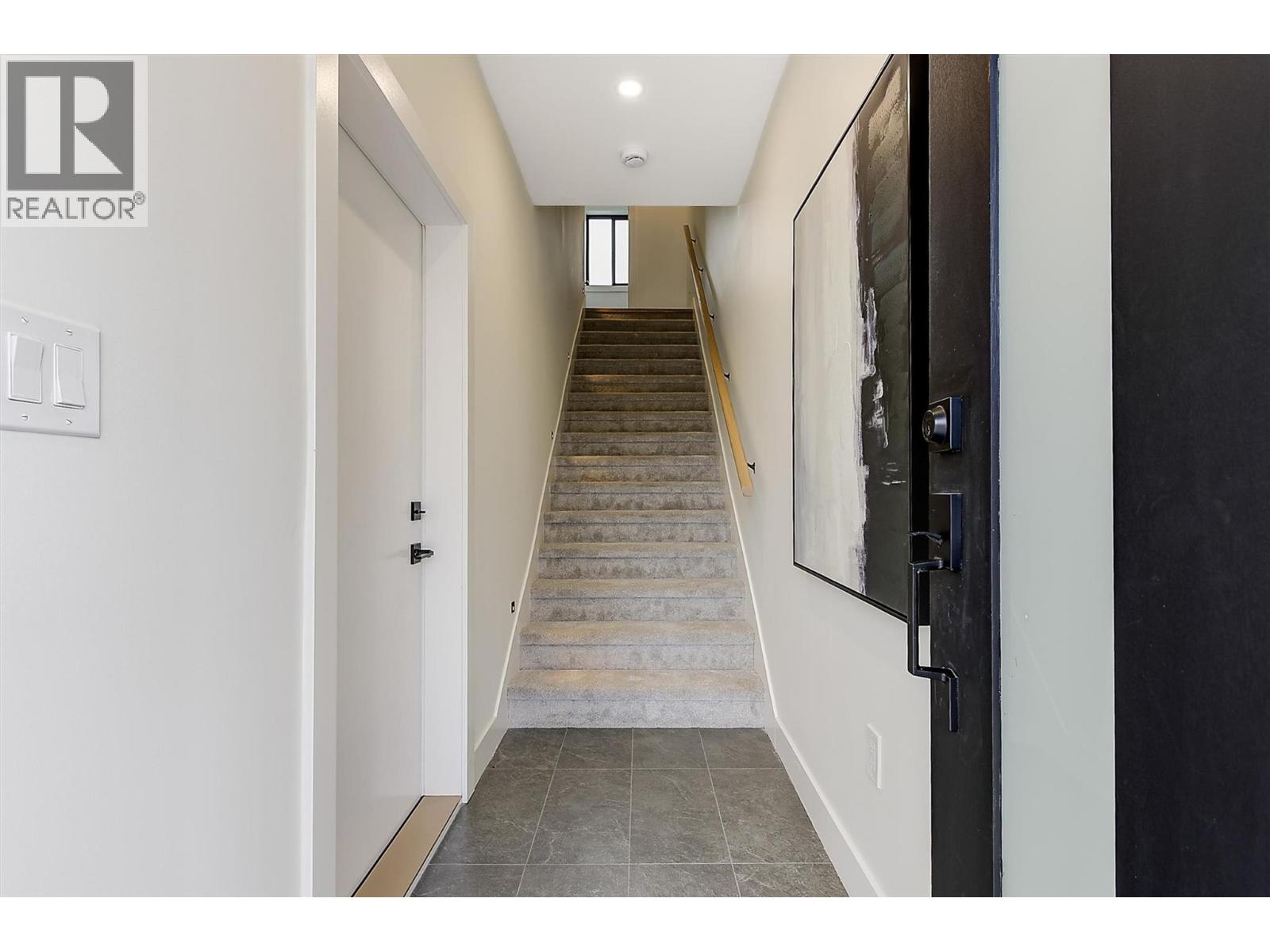 3590 Redecopp Road Unit# 2, Lake Country