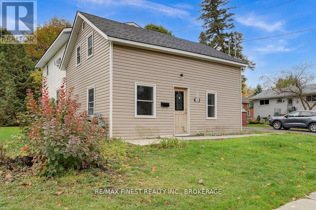 1 - 148 THOMAS STREET W